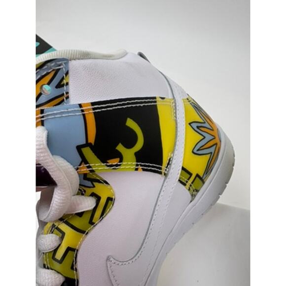 Athletic_Shoes